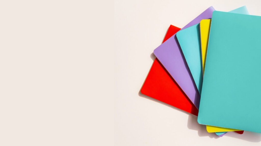 How to segment employees for targeted internal communications (by role, location, tenure + more)
