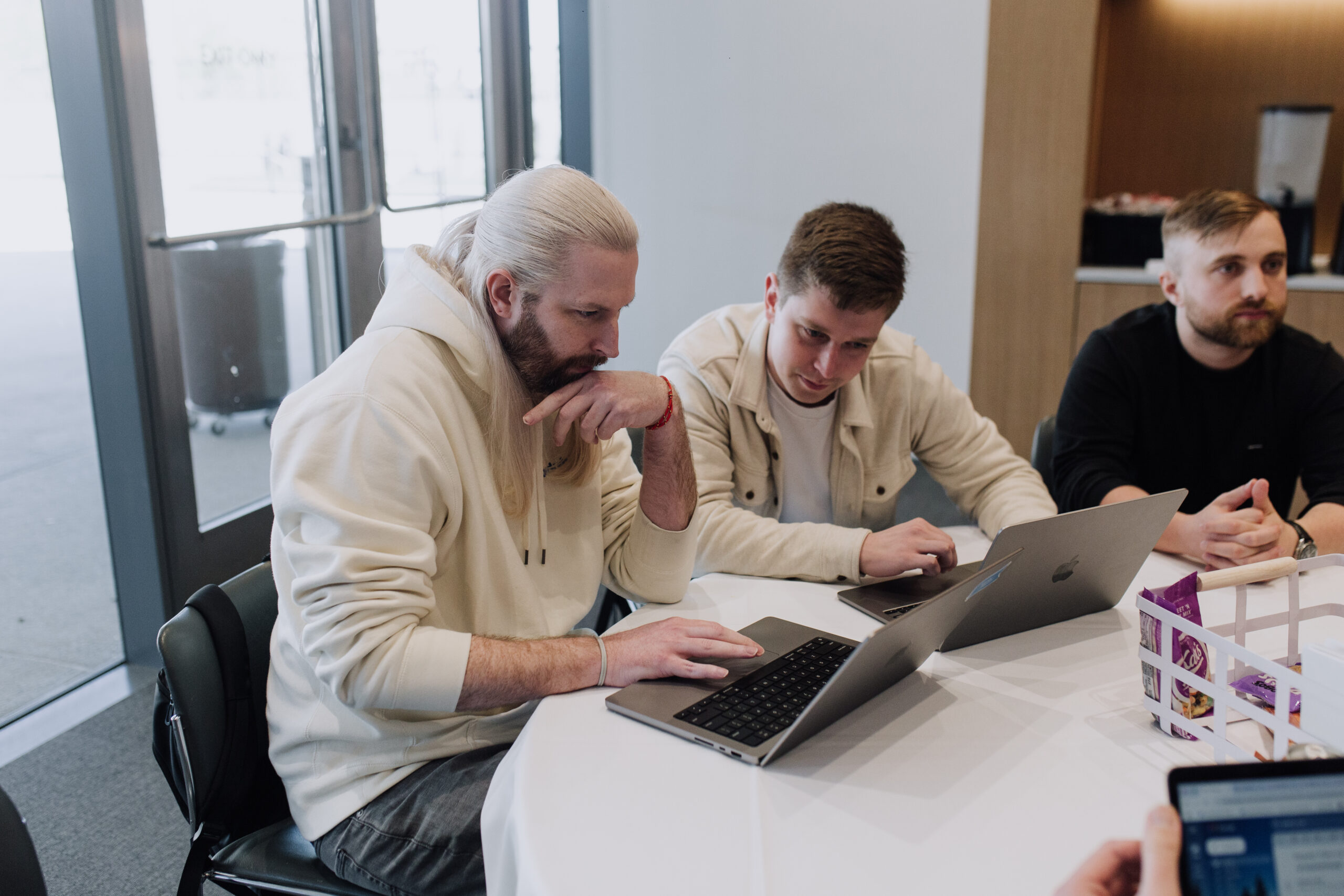 how to improve manager communications